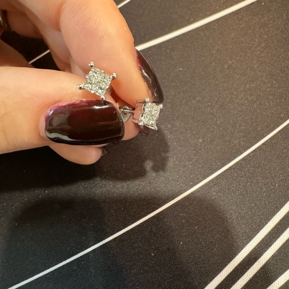 0.75ctw quad stud diamond earrings 14k solid gold - Picture 6 of 8